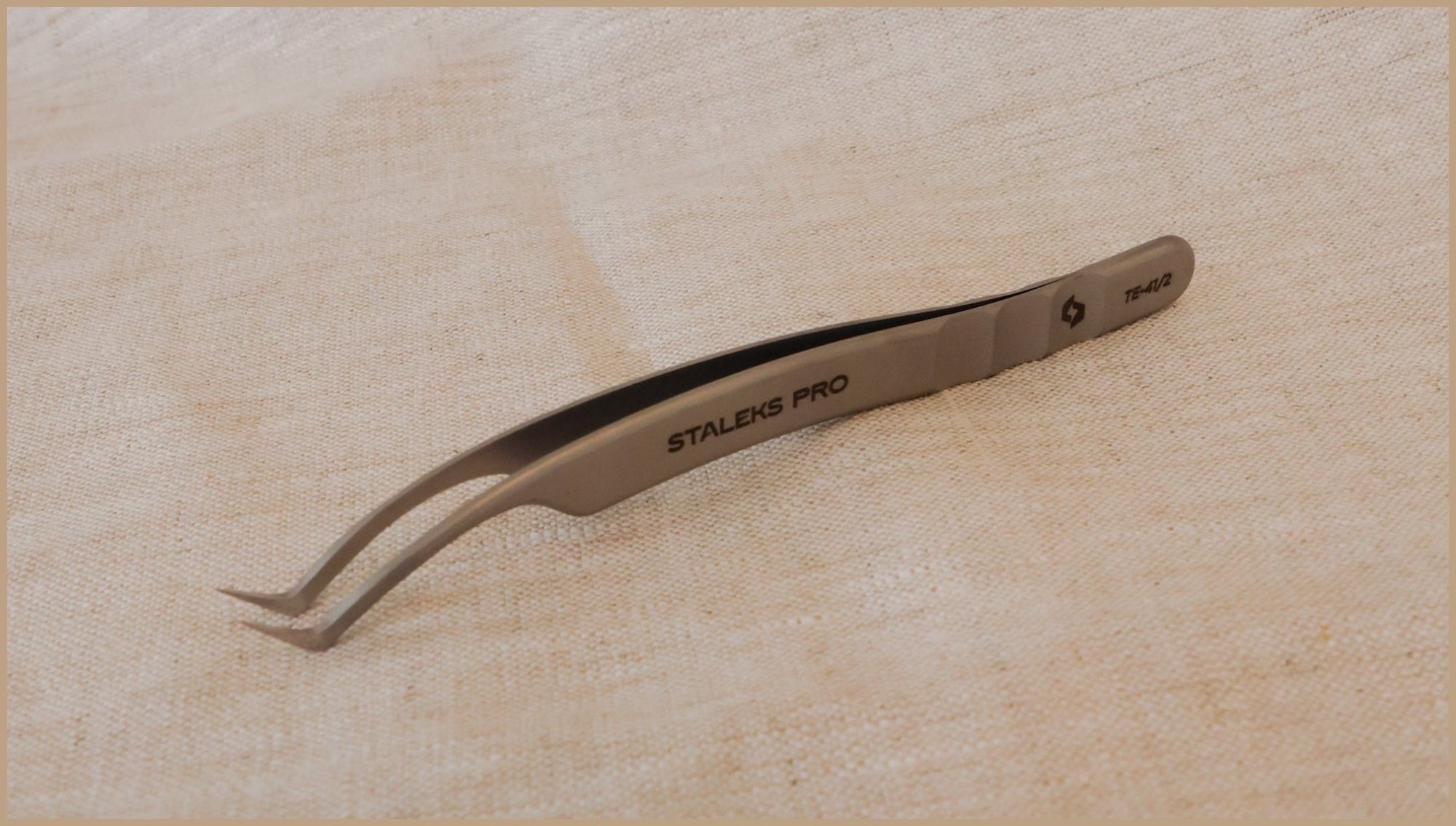 STALEKS EXPERT 41 TYPE 2 – VOLUME PINCET - Lash School DK ApS