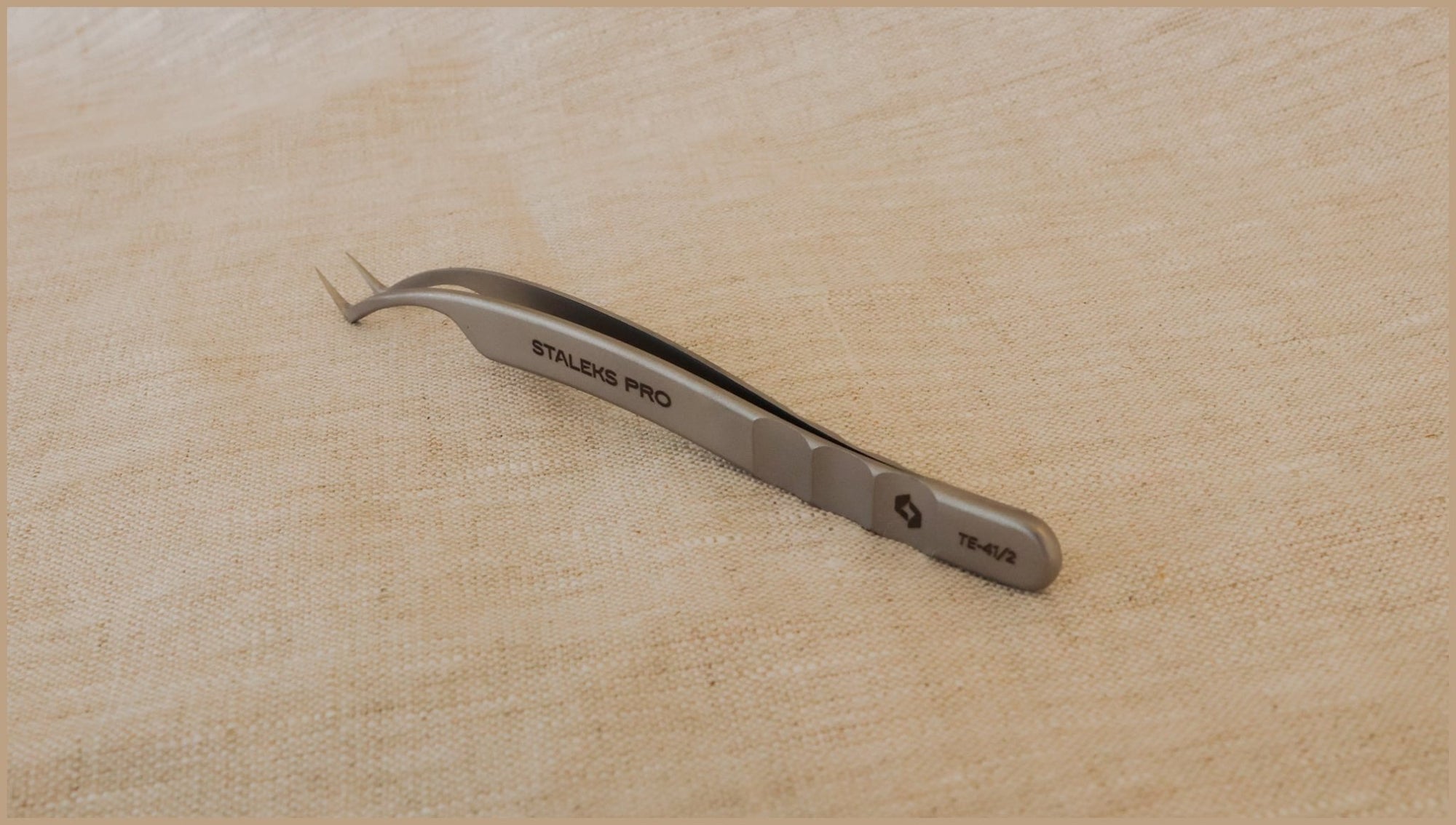STALEKS EXPERT 41 TYPE 2 – VOLUME PINCET - Lash School DK ApS