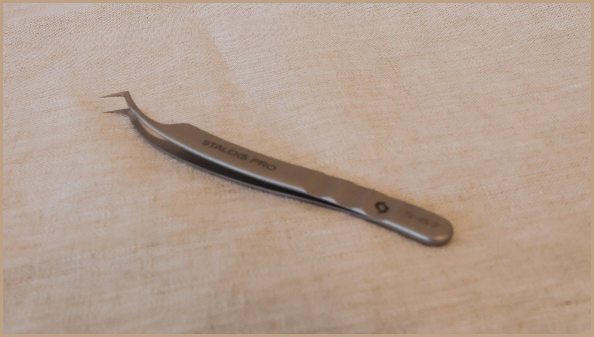 STALEKS EXPERT 45/2 – PINCET 1:1 MED FIBER TIP - Lash School DK ApS